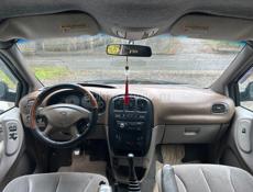 Chrysler Voyager