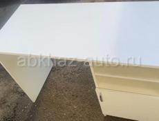Продается стол для маникюра (и не только ) Цена:6т  