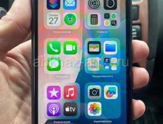 11-й iPhone 128 