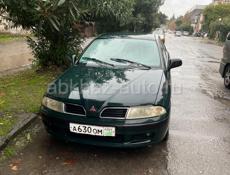 Mitsubishi Carisma