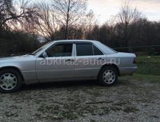 Mercedes-Benz 124