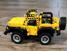 Продаётся конструктор аналог Technic радиоуправляемый