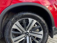 Mitsubishi RVR