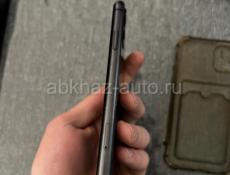 IPhone 11 128 gb 78 % black 