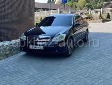 Nissan Fuga