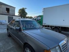 Mercedes-Benz 124