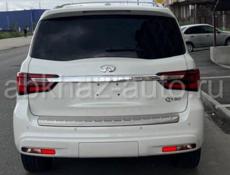 Infiniti QX56