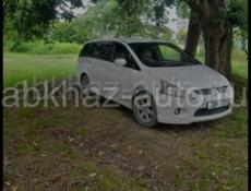 Mitsubishi Grandis