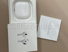 AirPods 4