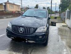Mercedes-Benz ML