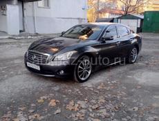 Nissan fuga
