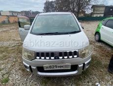 Mitsubishi L 200