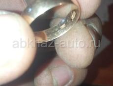 Продаю кольцо золотое 585/4гр