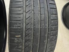 Пара покрышек 265/30 R19