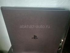 Продаю Ps4 