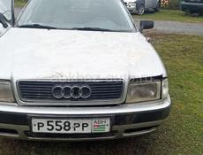 Audi 80