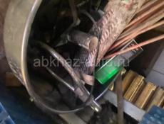 Продаются проффесиональные тесто мешалки два вида 