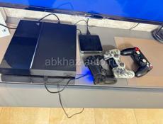 Sony PlayStation 4