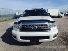 Toyota Sequoia