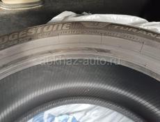 Шины 245/45 17 новые Bridgestone 