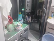 Центр Сухума,пр.Мира через дорогу Сухум прибор