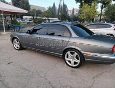 Jaguar XJR