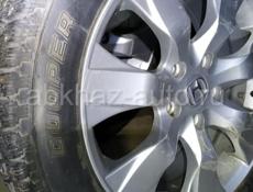 Продаются шины с дисками  215/55 R17