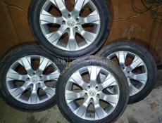 Продаются шины с дисками  215/55 R17