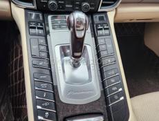 Porsche 911 Carrera