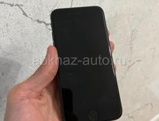 iPhone 8