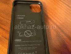 Продам ровер банк чехол на айфон 11 про Макс как новый пользовался 3-4 раза 3т торг есть звонить в любое время 