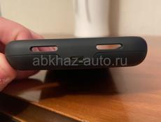 Продам ровер банк чехол на айфон 11 про Макс как новый пользовался 3-4 раза 3т торг есть звонить в любое время 