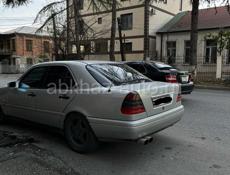 Mercedes-Benz C-Класс