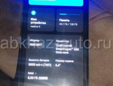 Телефон в хорошем состоянии всё работает телефон новый срочно если что обмен интересен