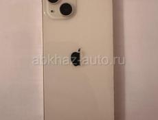 Продаю IPhone 13