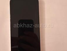 Продаю IPhone 13