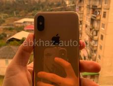iPhone XS gold