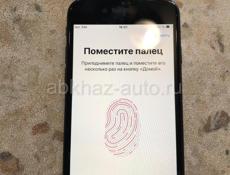 Айфон SE 2020