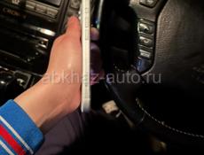 Продаю срочно 15 айфон 96 АКБ 128 гб 