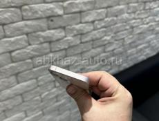 iPhone 13 mini 