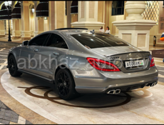 Mercedes-Benz CLS