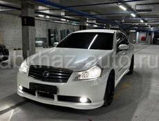 Nissan fuga