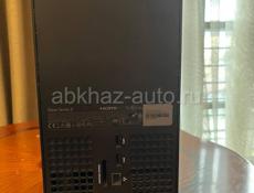xbox series x, 1 джостик, диски фифа21, red dead2, на аккаунте куплена  forza horizon4