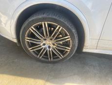 Porsche Cayenne  Продаю: 4 диска(21) и шины4, 