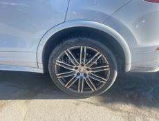 Porsche Cayenne  Продаю: 4 диска(21) и шины4, 