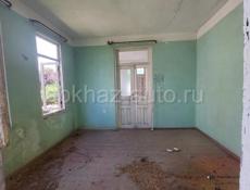 Продаю дом в центре города Очамчира первая береговая линия