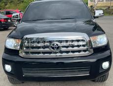 Toyota Sequoia