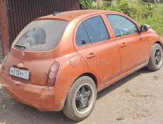 Nissan March