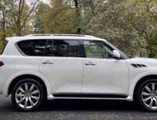 Infiniti QX56