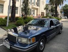 Lincoln Town Car